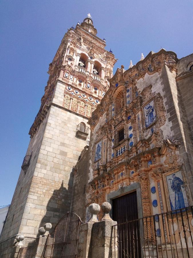 Casa Vasco Vila Jerez De Los Caballeros Exterior foto